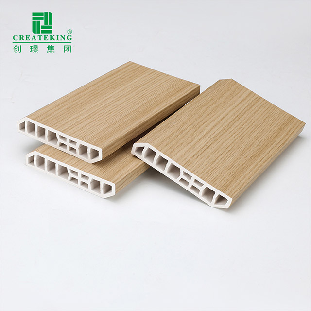 75 * 15 mm PVC-Sockelleiste