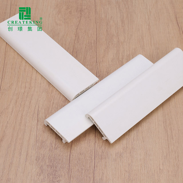 50 x 15 mm PVC-Sockelleiste zum Aufstecken
