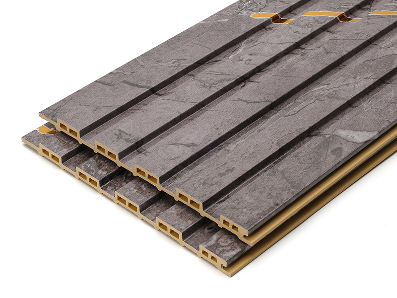 155 * 17 mm wasserdichte, geriffelte Hohlwandplatte aus PVC