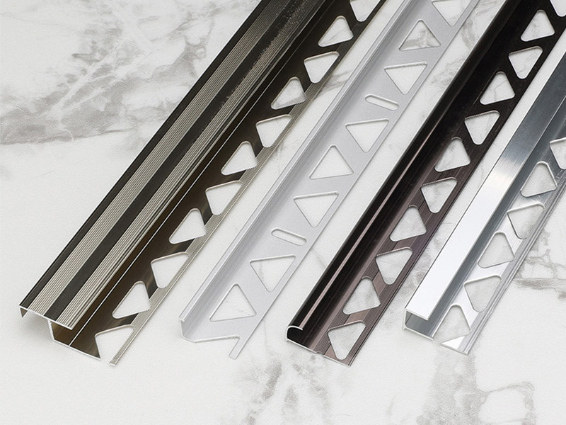 Treppenkantenprofile aus Aluminium