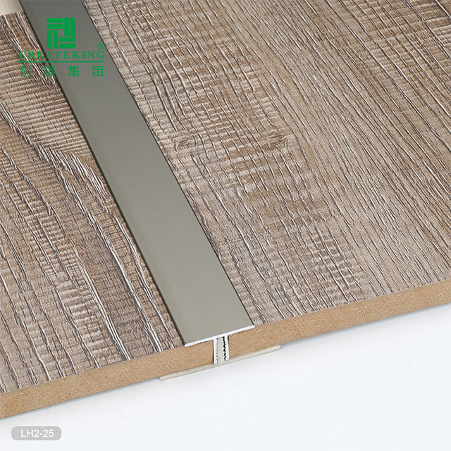 12,4 x 25 mm versetztes T-Formteil aus Aluminium