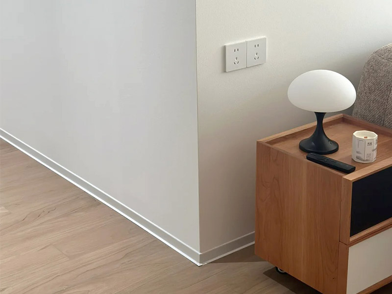 Was ist eine Sockelleiste aus Metall?