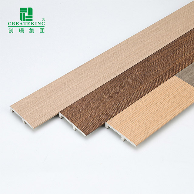 60 * 12 mm PVC-Sockelleisten zum Aufstecken