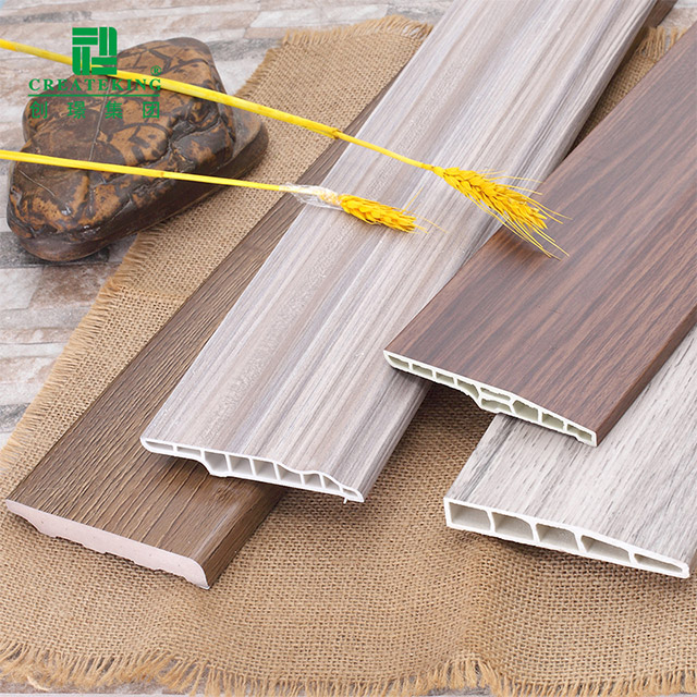 100 x 15 mm abgeschrägte PVC-Sockelleiste