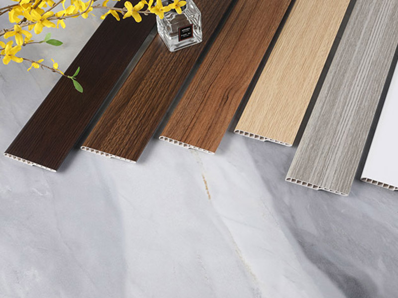 Ist PVC gut für Fußleisten?