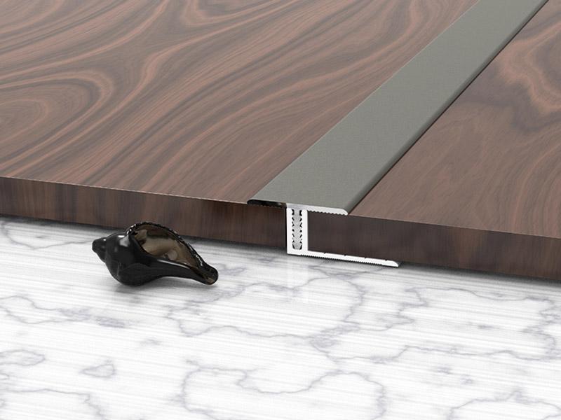 18 * 11,4 mm T-f&ouml;rmige Kantenverkleidung aus Aluminiumlegierung