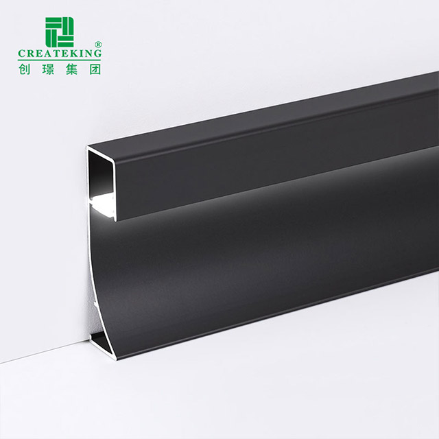 80*9mm LED-Aluminium-Sockelleiste