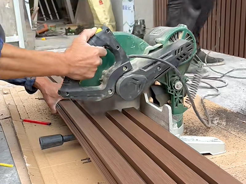 Können Wandpaneele zu Größe geschnitten werden?