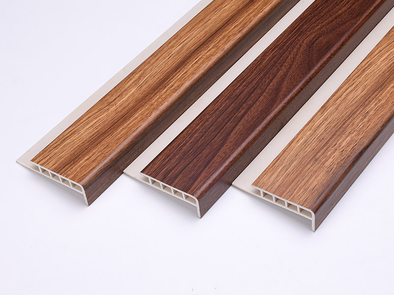 68 * 20,5 mm SPC-Stufenkantenstreifen