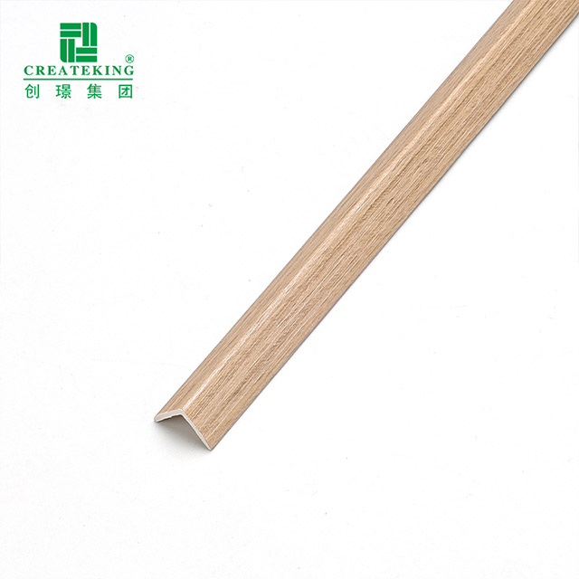 13 * 13 mm L-förmige PVC-Bodenkantenstreifen