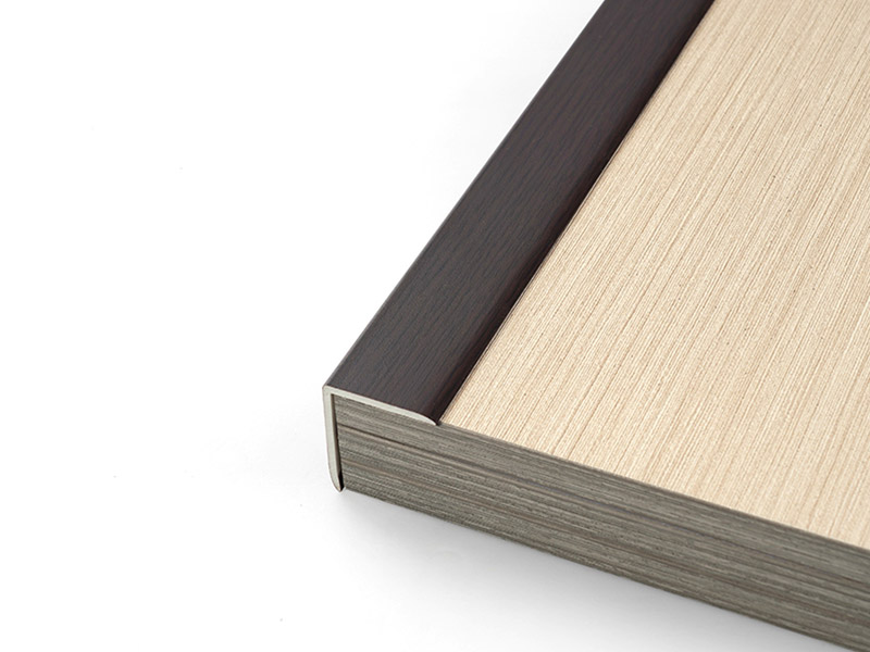 30 * 25 mm L-f&ouml;rmige PVC-Bodenkantenstreifen aus Massivholz