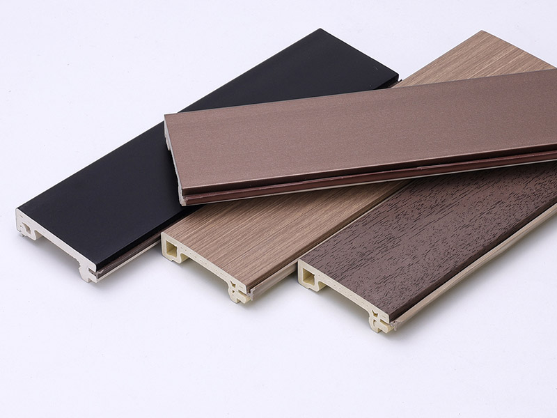 50 * 14 mm WPC-Sockelleiste