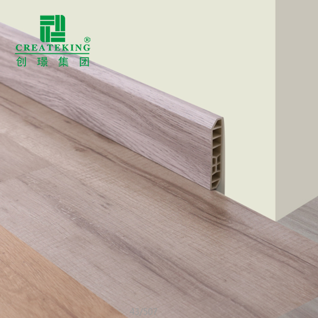 75 * 15 mm PVC-Sockelleiste