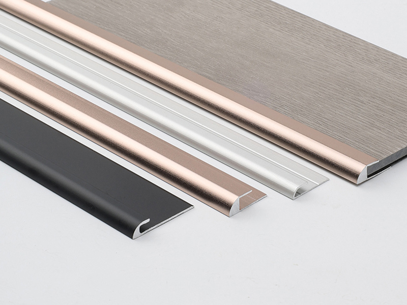 C-f&ouml;rmige Bodenzierleiste aus Aluminiumlegierung