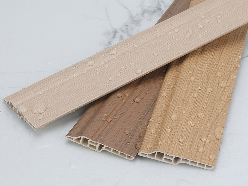 PVC-Bodensockelleisten