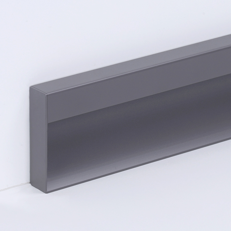 Bodenleiste aus Aluminium
